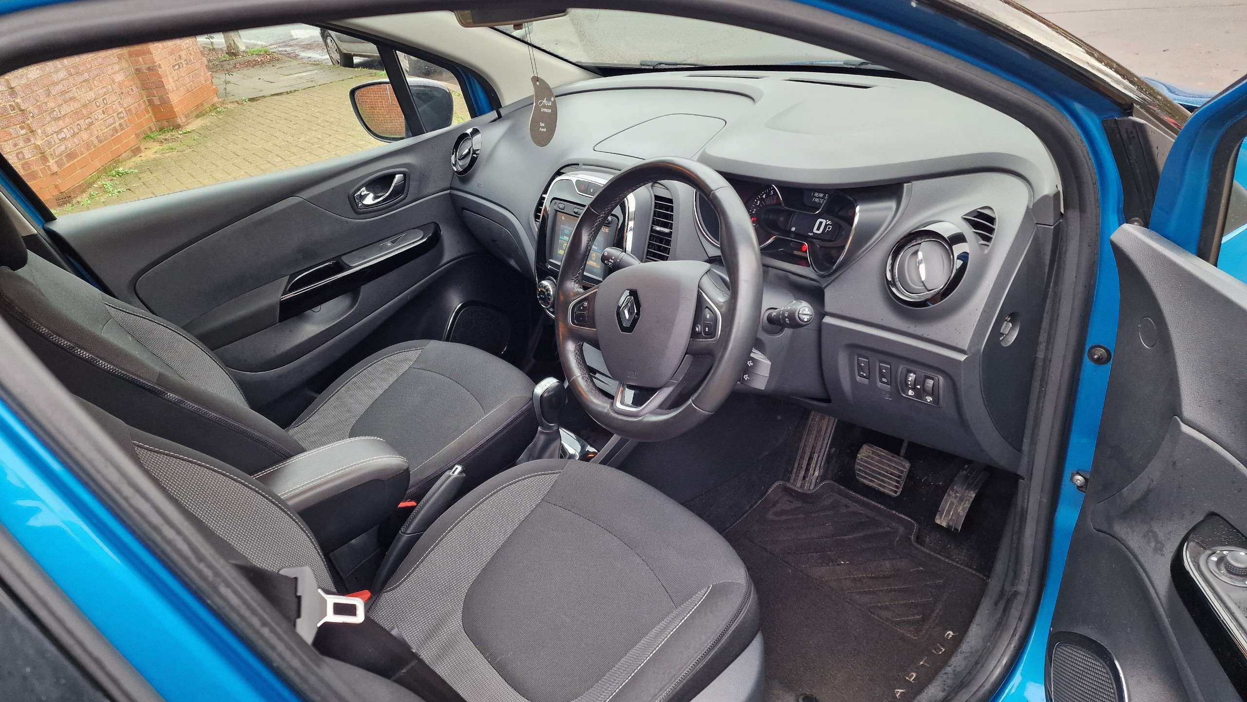 2017 RENAULT CAPTUR 2017 RENAULT CAPTUR