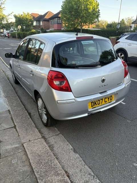 A 2007 RENAULT CLIO E-TECH automatic A 2007 RENAULT CLIO E-TECH automatic