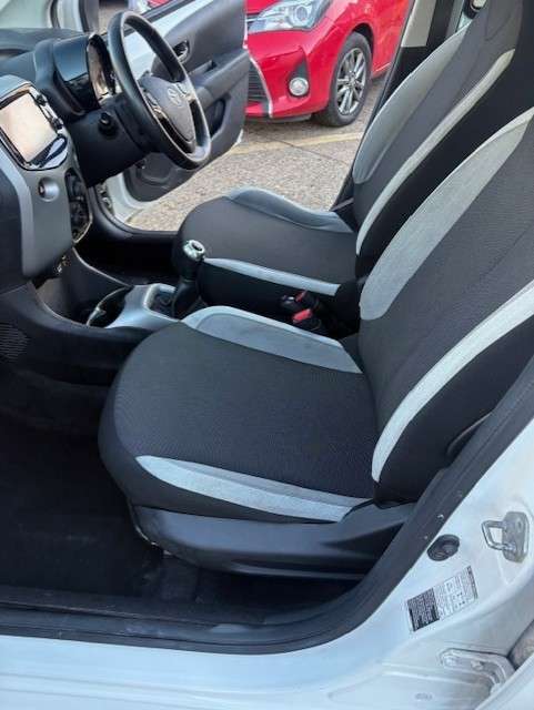 2017 TOYOTA AYGO 2017 TOYOTA AYGO