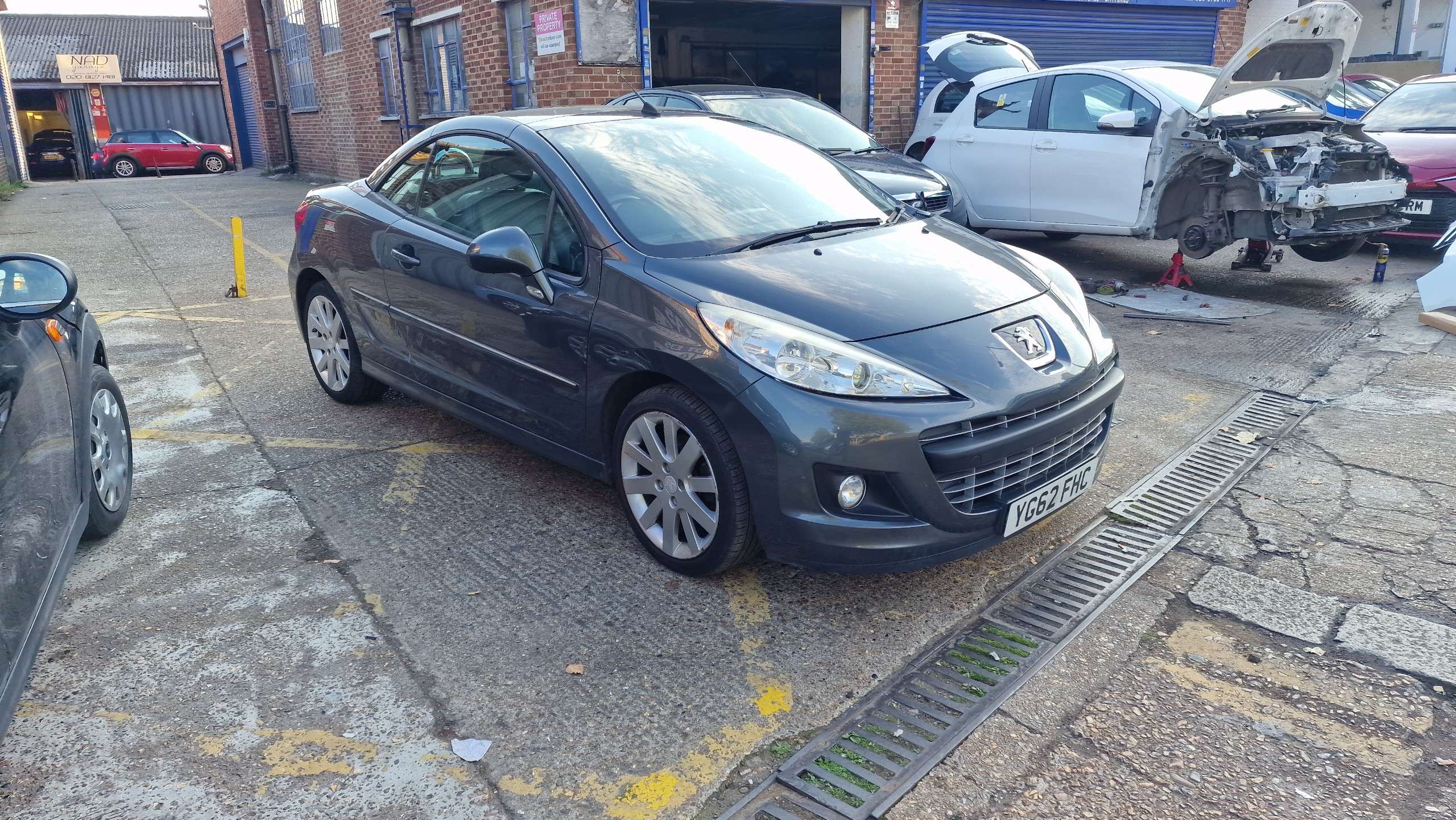 2012 PEUGEOT 207 CC 2012 PEUGEOT 207 CC