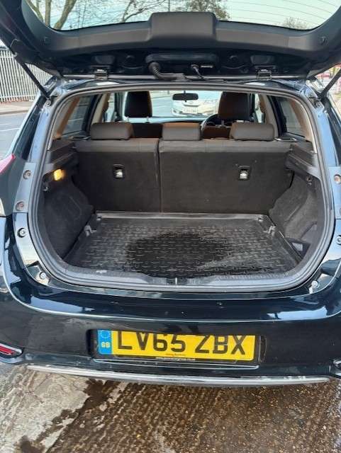 2016 TOYOTA AURIS 2016 TOYOTA AURIS