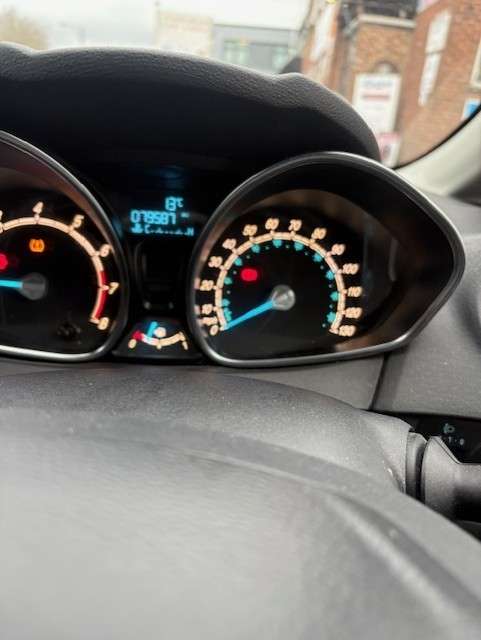 2015 FORD FIESTA 2015 FORD FIESTA