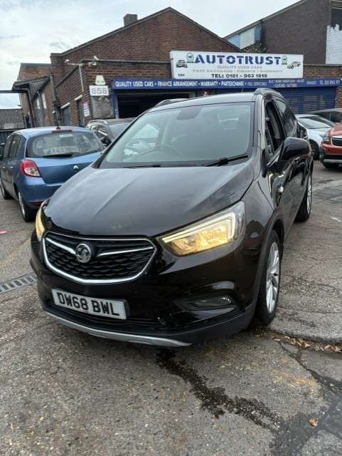 A 2019 VAUXHALL MOKKA X 1.4i Turbo Active SUV 5dr Petrol Auto Euro 6 (140 ps) A 2019 VAUXHALL MOKKA X 1.4i Turbo Active SUV 5dr Petrol Auto Euro 6 (140 ps)