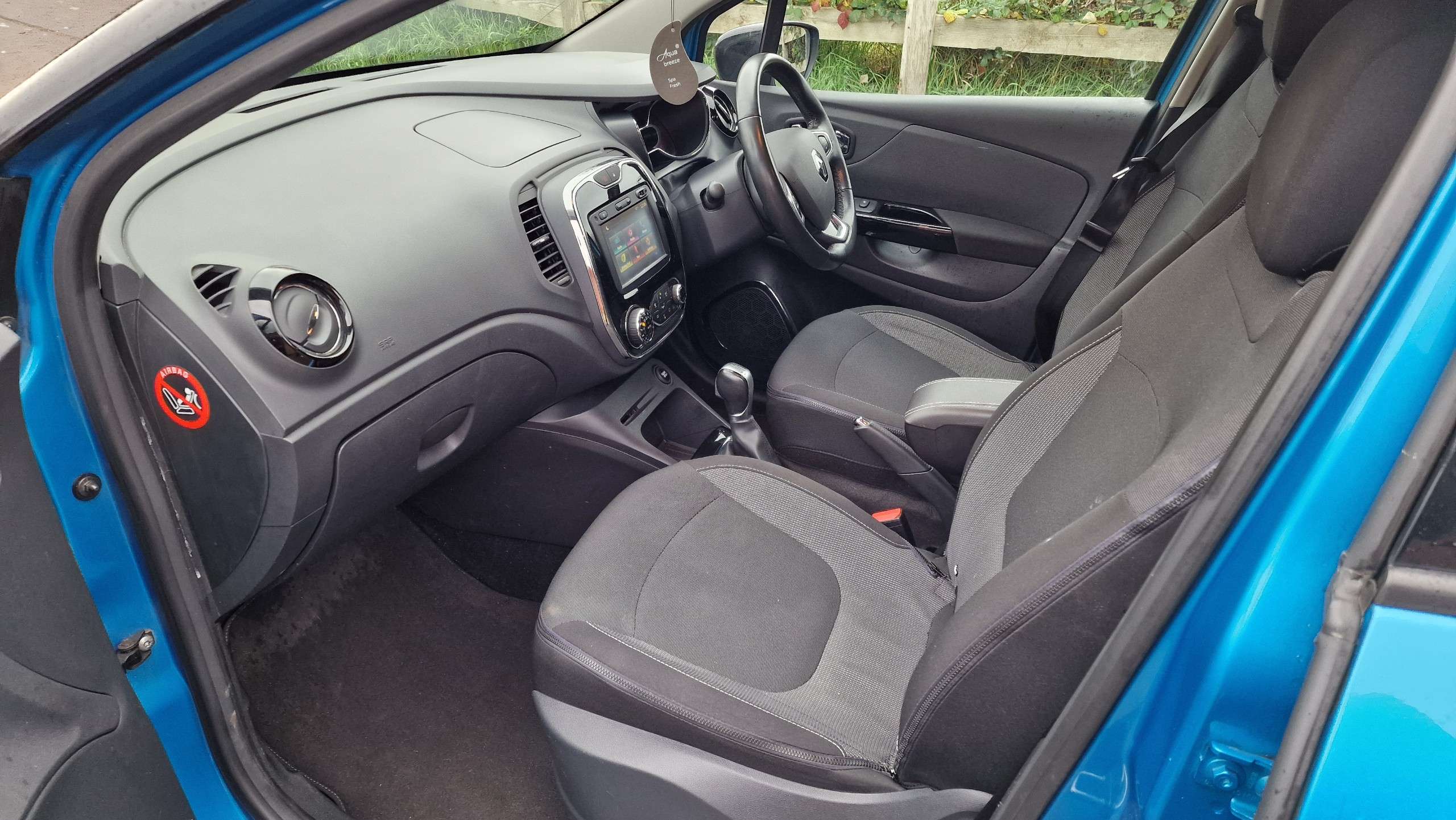 2017 RENAULT CAPTUR 2017 RENAULT CAPTUR