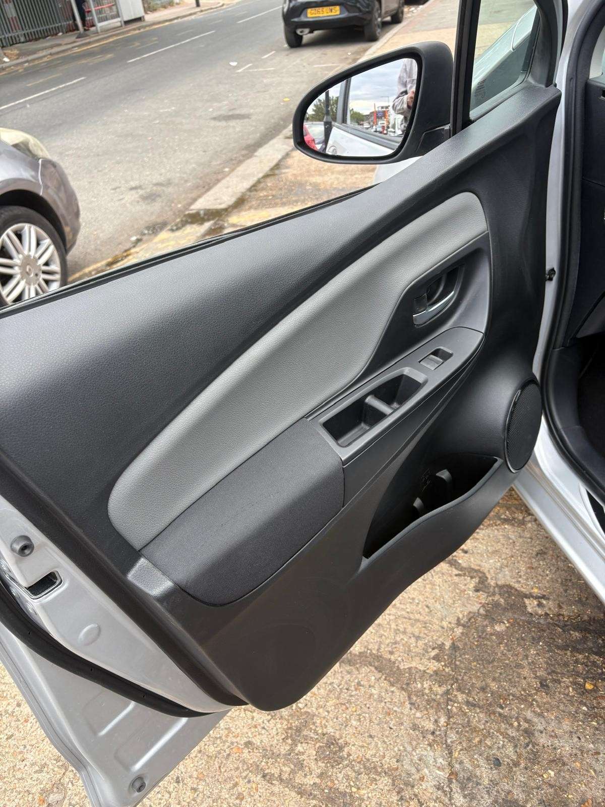 2019 TOYOTA YARIS 2019 TOYOTA YARIS