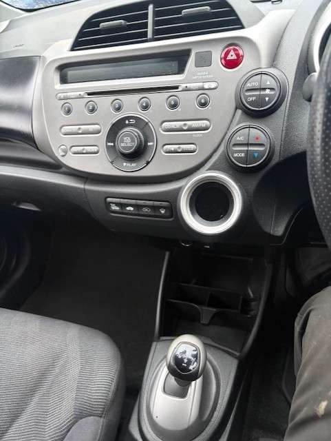 2010 HONDA JAZZ 2010 HONDA JAZZ