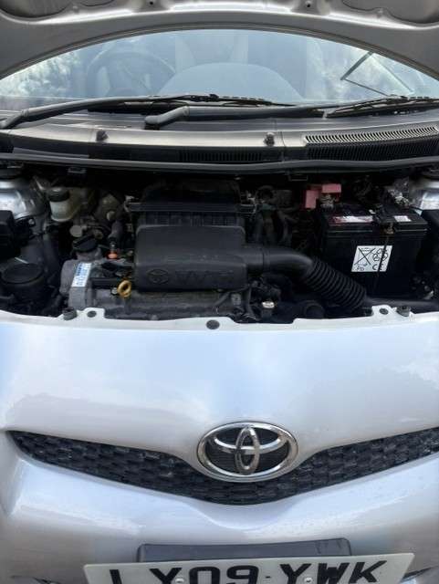 2009 TOYOTA YARIS 2009 TOYOTA YARIS