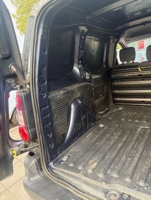 2014 PEUGEOT PARTNER 2014 PEUGEOT PARTNER