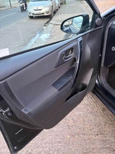 2016 TOYOTA AURIS 2016 TOYOTA AURIS