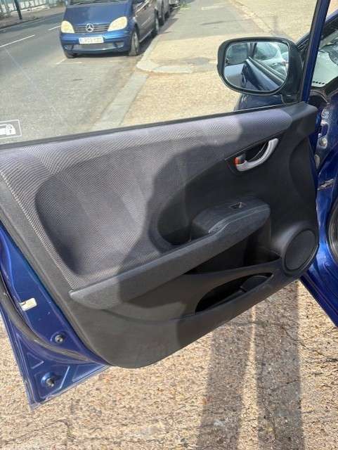 2010 HONDA JAZZ 2010 HONDA JAZZ