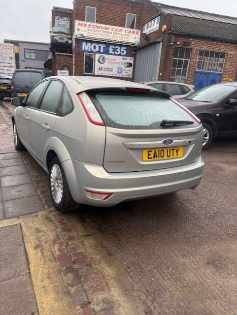 2010 FORD FOCUS 2010 FORD FOCUS