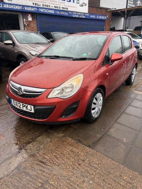A 2012 VAUXHALL CORSA 1.4 16V Exclusiv Hatchback 5dr Petrol Manual Wide Ratio Euro 5 (A/C) (100 ps) A 2012 VAUXHALL CORSA 1.4 16V Exclusiv Hatchback 5dr Petrol Manual Wide Ratio Euro 5 (A/C) (100 ps)