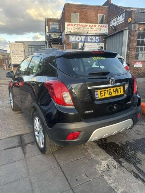 A 2016 VAUXHALL MOKKA 1.4i Turbo Exclusiv SUV 5dr Petrol Manual 2WD Euro 6 (s/s) (140 ps) A 2016 VAUXHALL MOKKA 1.4i Turbo Exclusiv SUV 5dr Petrol Manual 2WD Euro 6 (s/s) (140 ps)