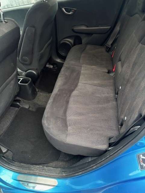 2010 HONDA JAZZ 2010 HONDA JAZZ