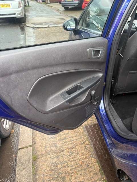 2015 FORD FIESTA 2015 FORD FIESTA