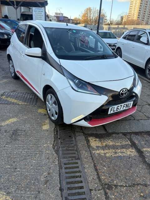 2017 TOYOTA AYGO 2017 TOYOTA AYGO