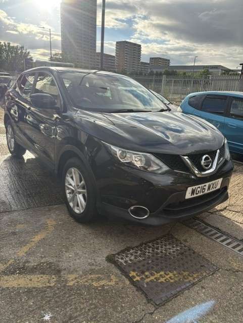 A 2016 NISSAN QASHQAI 1.2 DIG-T Acenta SUV 5dr Petrol XTRON 2WD Euro 6 (s/s) (115 ps) A 2016 NISSAN QASHQAI 1.2 DIG-T Acenta SUV 5dr Petrol XTRON 2WD Euro 6 (s/s) (115 ps)