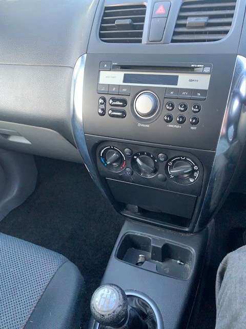 2013 SUZUKI SX4 2013 SUZUKI SX4