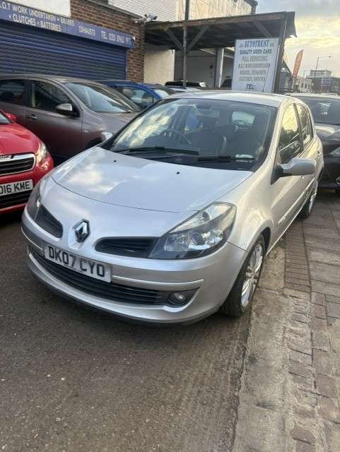 A 2007 RENAULT CLIO E-TECH automatic A 2007 RENAULT CLIO E-TECH automatic