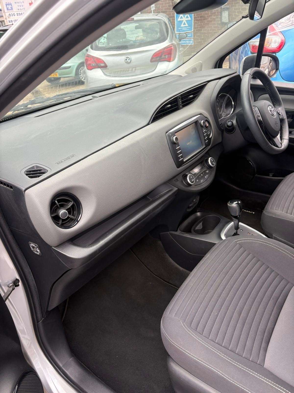2019 TOYOTA YARIS 2019 TOYOTA YARIS