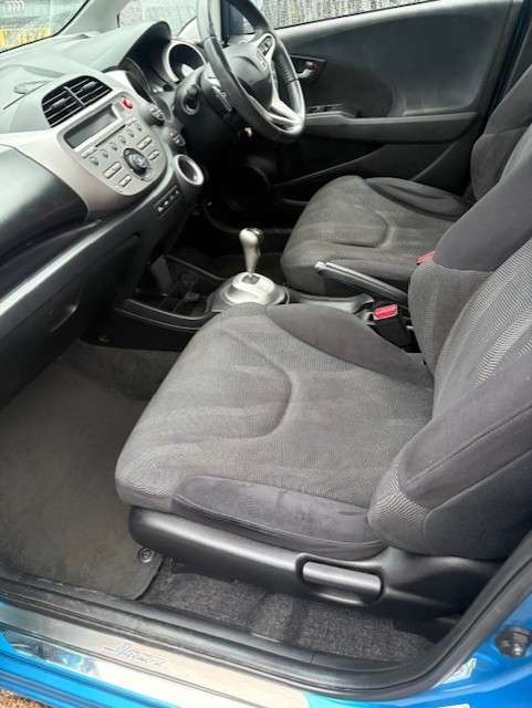 2010 HONDA JAZZ 2010 HONDA JAZZ