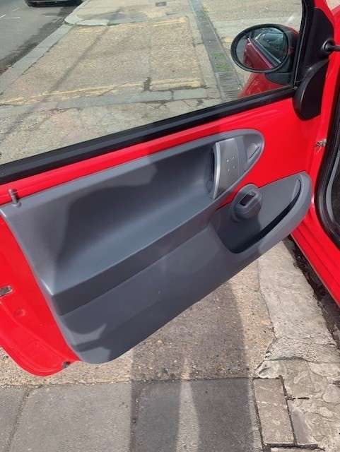 2007 PEUGEOT 107 2007 PEUGEOT 107