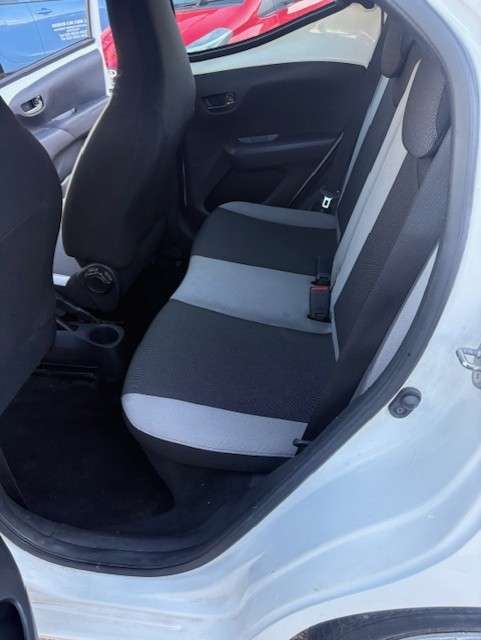 2017 TOYOTA AYGO 2017 TOYOTA AYGO