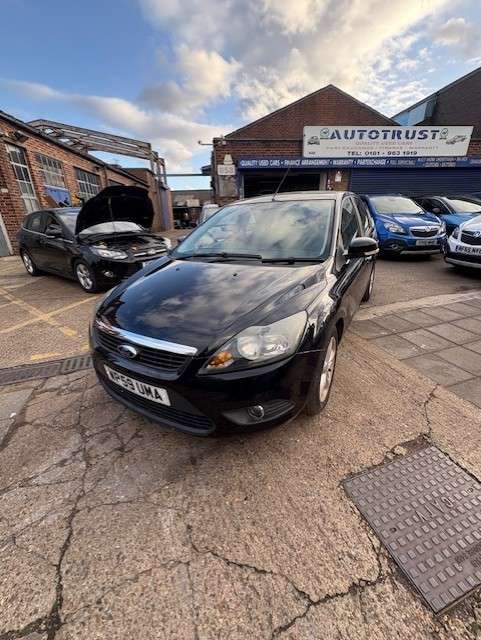 2010 FORD FOCUS 2010 FORD FOCUS