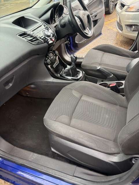 2015 FORD FIESTA 2015 FORD FIESTA