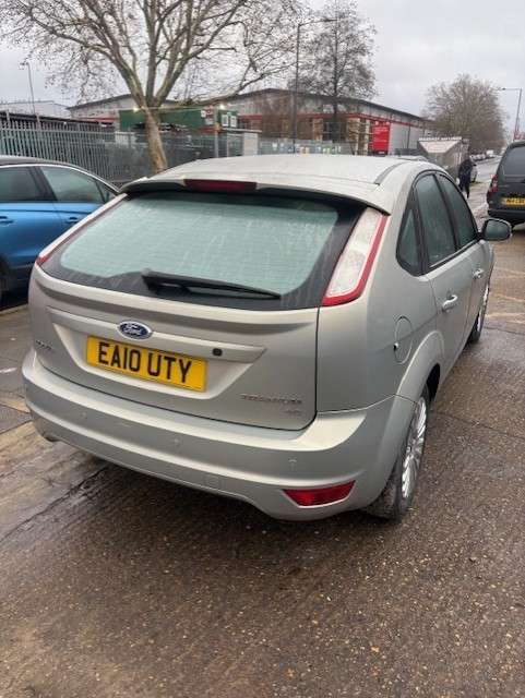 2010 FORD FOCUS 2010 FORD FOCUS