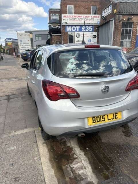 A 2015 VAUXHALL CORSA 1.4i ecoFLEX SRi Hatchback 5dr Petrol Manual Euro 6 (90 ps) A 2015 VAUXHALL CORSA 1.4i ecoFLEX SRi Hatchback 5dr Petrol Manual Euro 6 (90 ps)