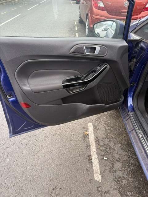 2015 FORD FIESTA 2015 FORD FIESTA