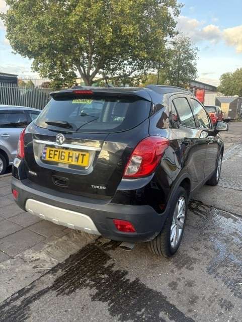 A 2016 VAUXHALL MOKKA 1.4i Turbo Exclusiv SUV 5dr Petrol Manual 2WD Euro 6 (s/s) (140 ps) A 2016 VAUXHALL MOKKA 1.4i Turbo Exclusiv SUV 5dr Petrol Manual 2WD Euro 6 (s/s) (140 ps)