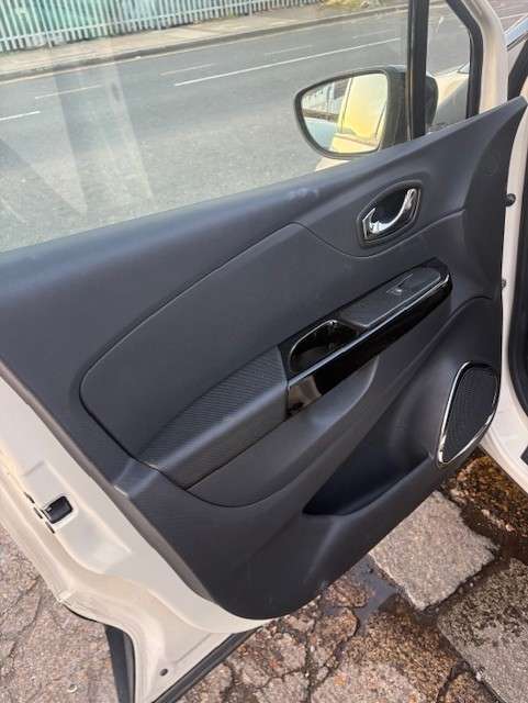 2016 RENAULT CAPTUR 2016 RENAULT CAPTUR