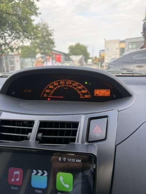 A 2009 TOYOTA YARIS AUTOMATIC A 2009 TOYOTA YARIS AUTOMATIC