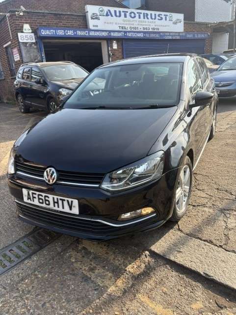A 2016 VOLKSWAGEN POLO 1.2 TSI BlueMotion Tech Match Hatchback 5dr Petrol DSG Euro 6 (s/s) (90 ps) A 2016 VOLKSWAGEN POLO 1.2 TSI BlueMotion Tech Match Hatchback 5dr Petrol DSG Euro 6 (s/s) (90 ps)