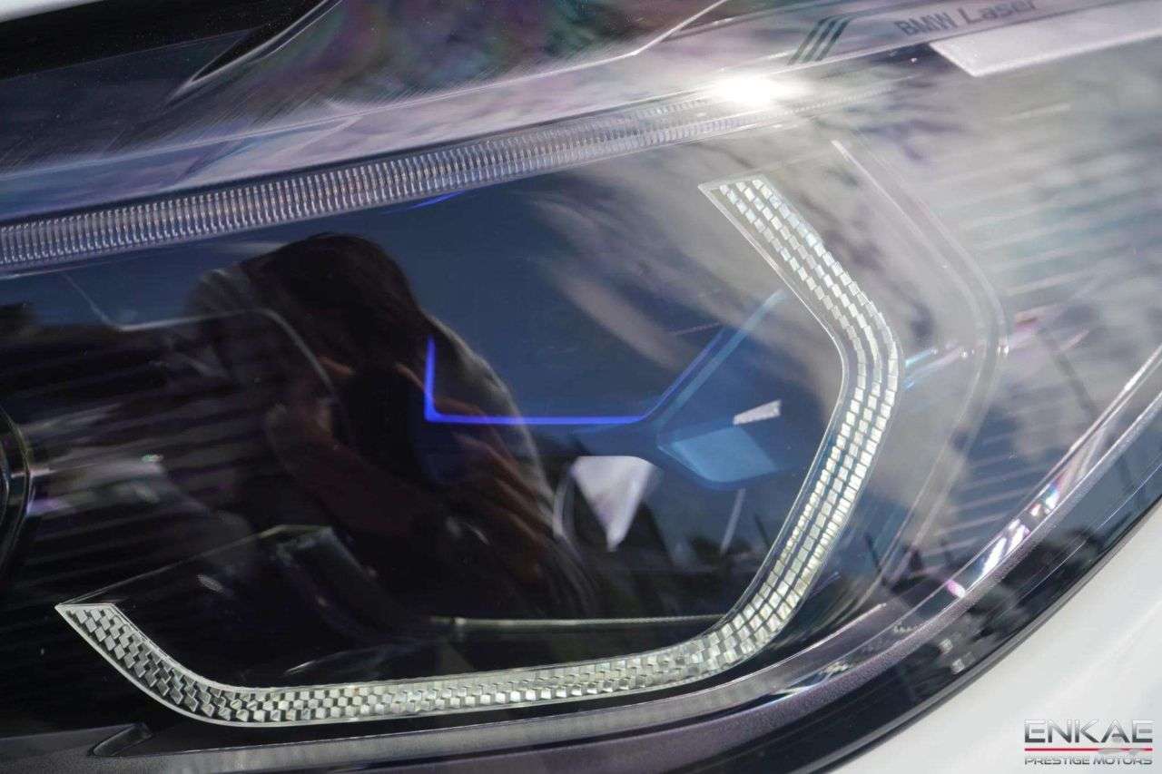 2021 BMW X6 M 2021 BMW X6 M