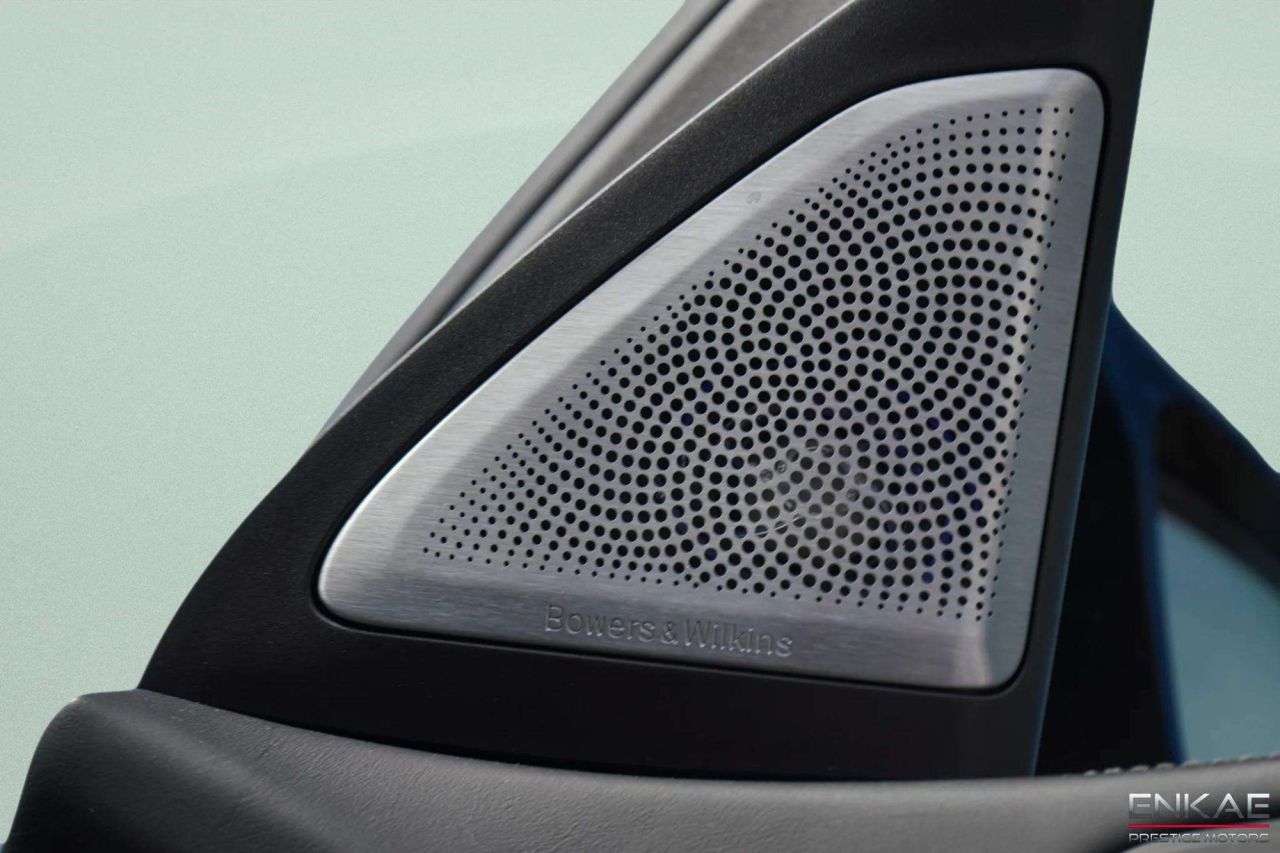 2021 BMW X6 M 2021 BMW X6 M