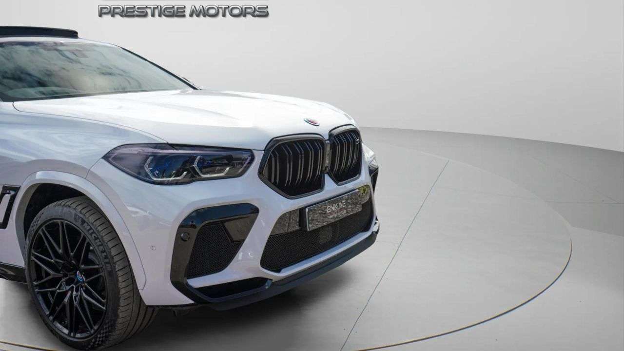 2021 BMW X6 M 2021 BMW X6 M