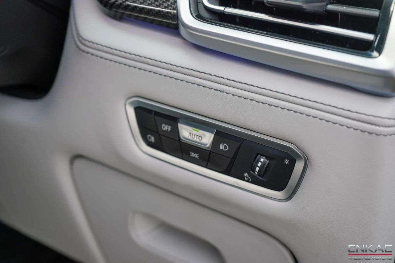 2021 BMW X6 M 2021 BMW X6 M