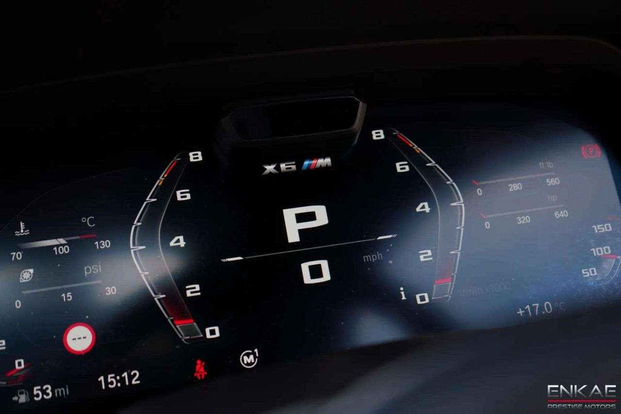 2021 BMW X6 M 2021 BMW X6 M