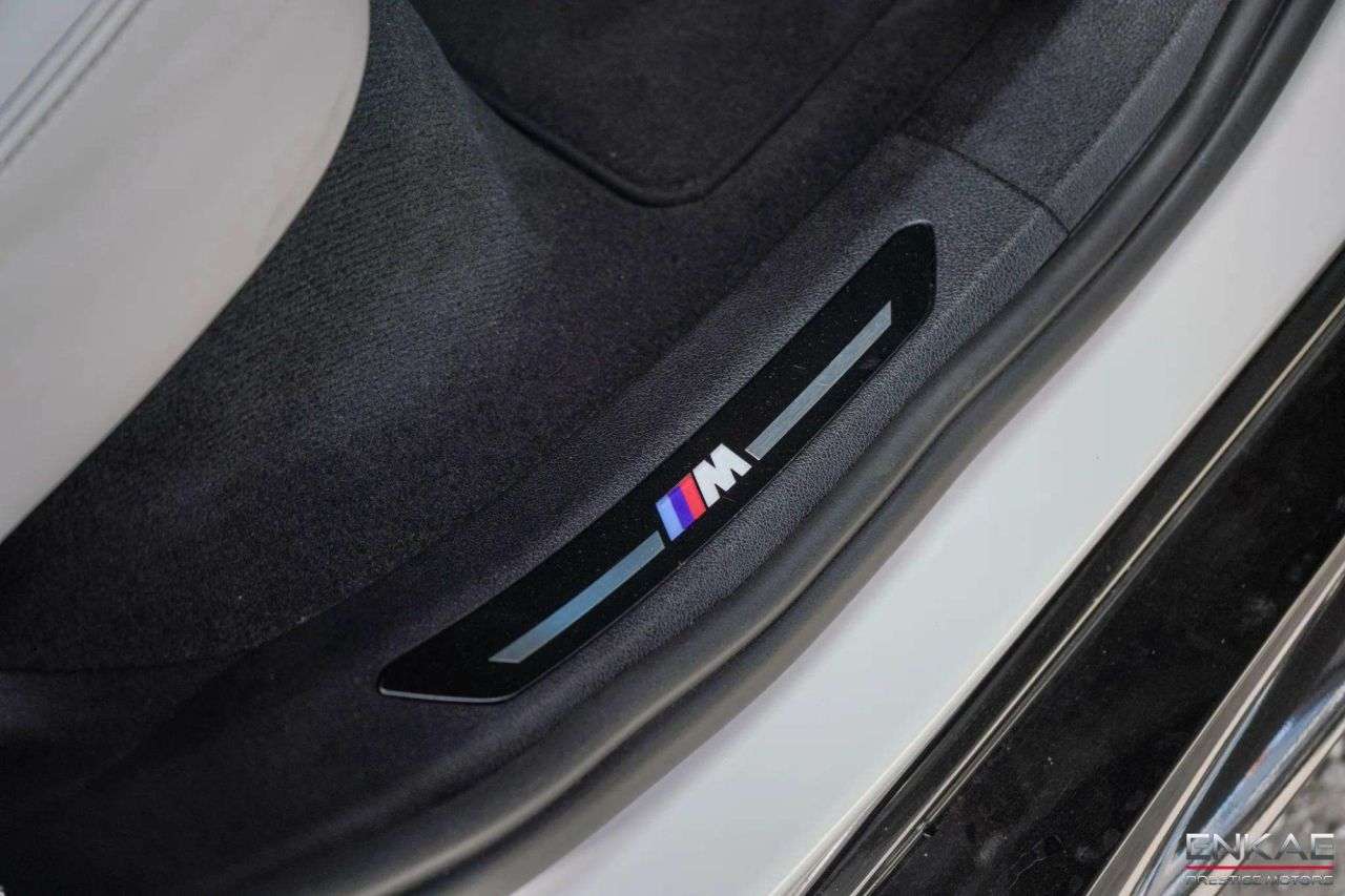 2021 BMW X6 M 2021 BMW X6 M