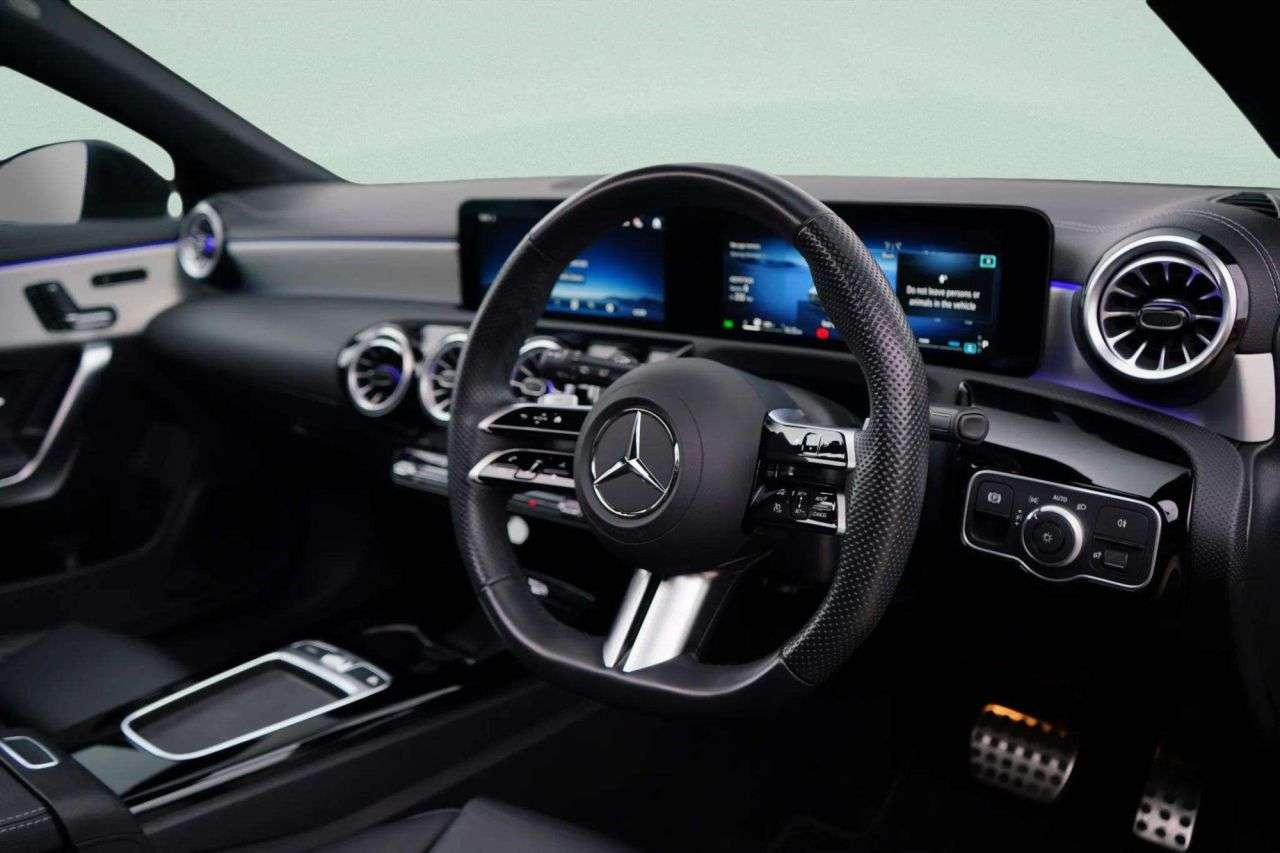 A 2024 MERCEDES-BENZ CLA 1.3 CLA200h MHEV AMG Line (Premium Plus) Shooting Brake 5dr Petrol Hybrid 7 A 2024 MERCEDES-BENZ CLA 1.3 CLA200h MHEV AMG Line (Premium Plus) Shooting Brake 5dr Petrol Hybrid 7