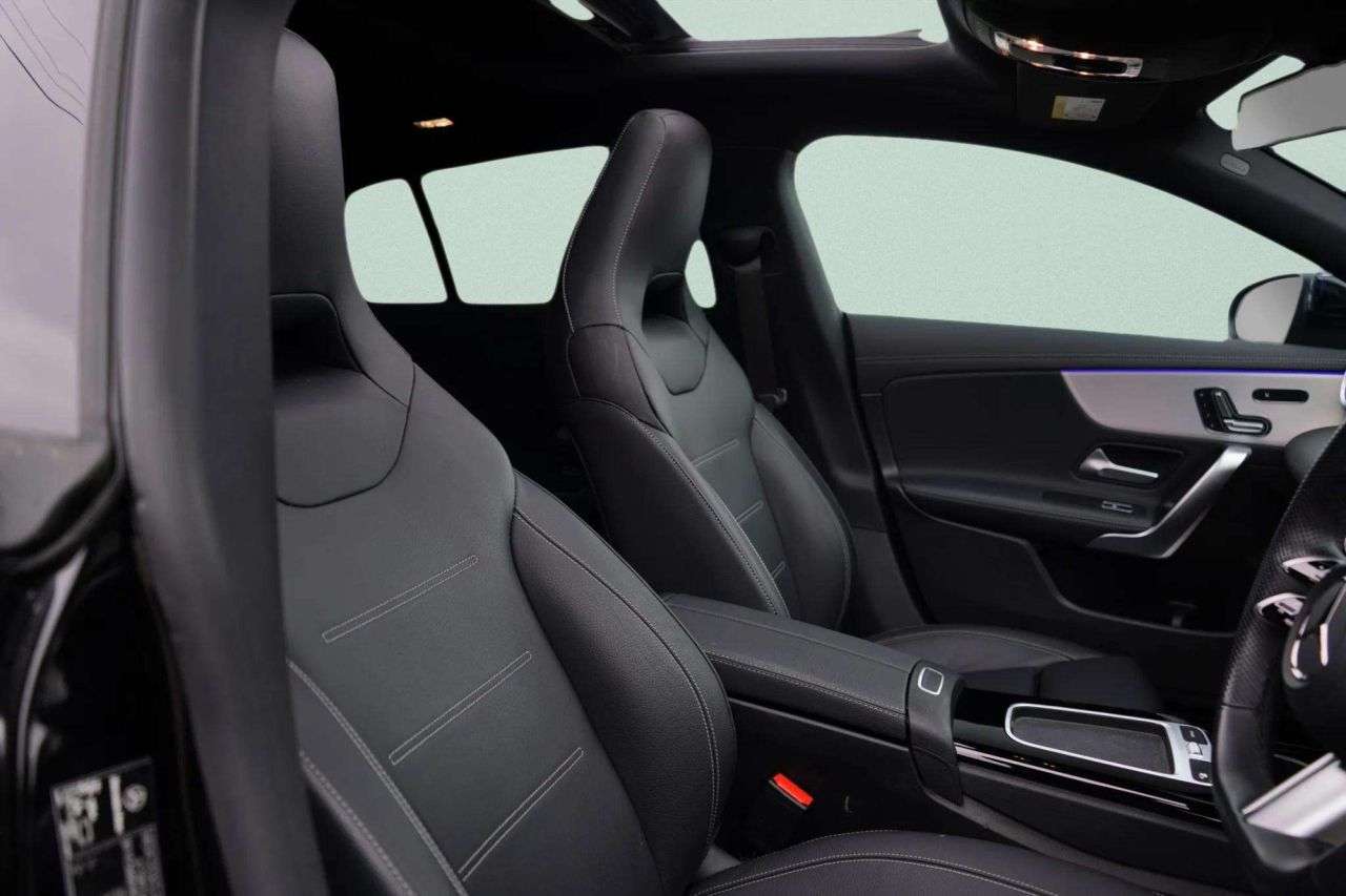 A 2024 MERCEDES-BENZ CLA 1.3 CLA200h MHEV AMG Line (Premium Plus) Shooting Brake 5dr Petrol Hybrid 7 A 2024 MERCEDES-BENZ CLA 1.3 CLA200h MHEV AMG Line (Premium Plus) Shooting Brake 5dr Petrol Hybrid 7