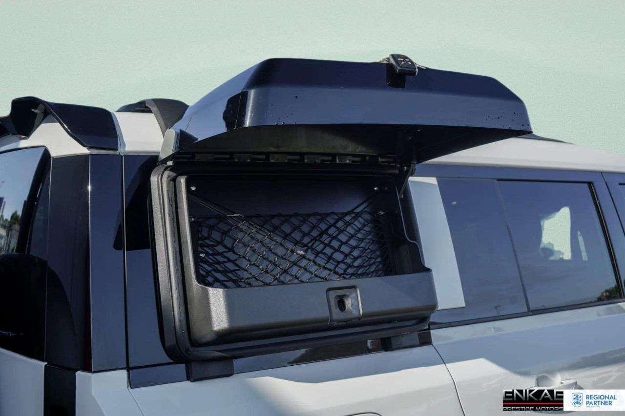 2022 LAND ROVER DEFENDER 2022 LAND ROVER DEFENDER