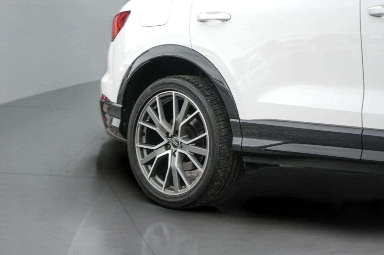 2021 AUDI Q3 2021 AUDI Q3