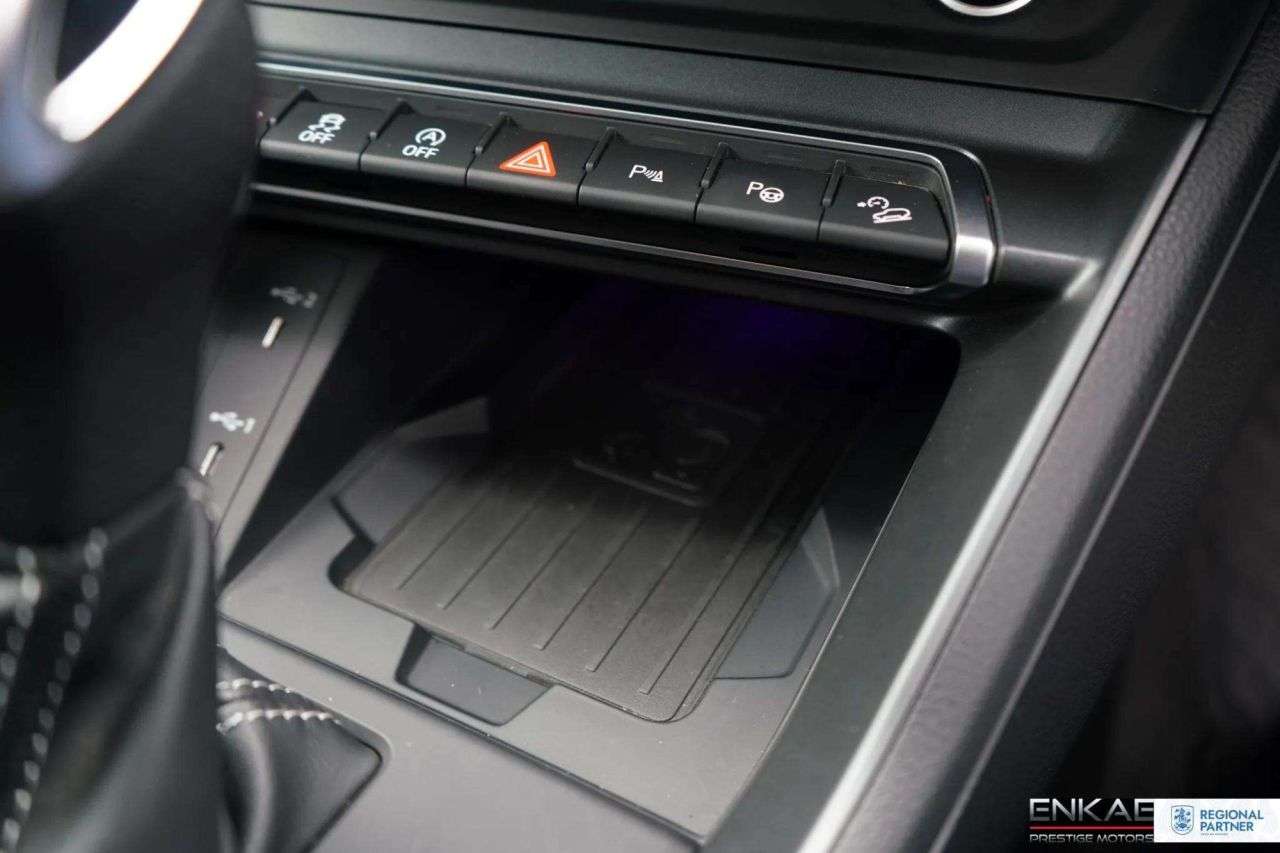 2021 AUDI Q3 2021 AUDI Q3