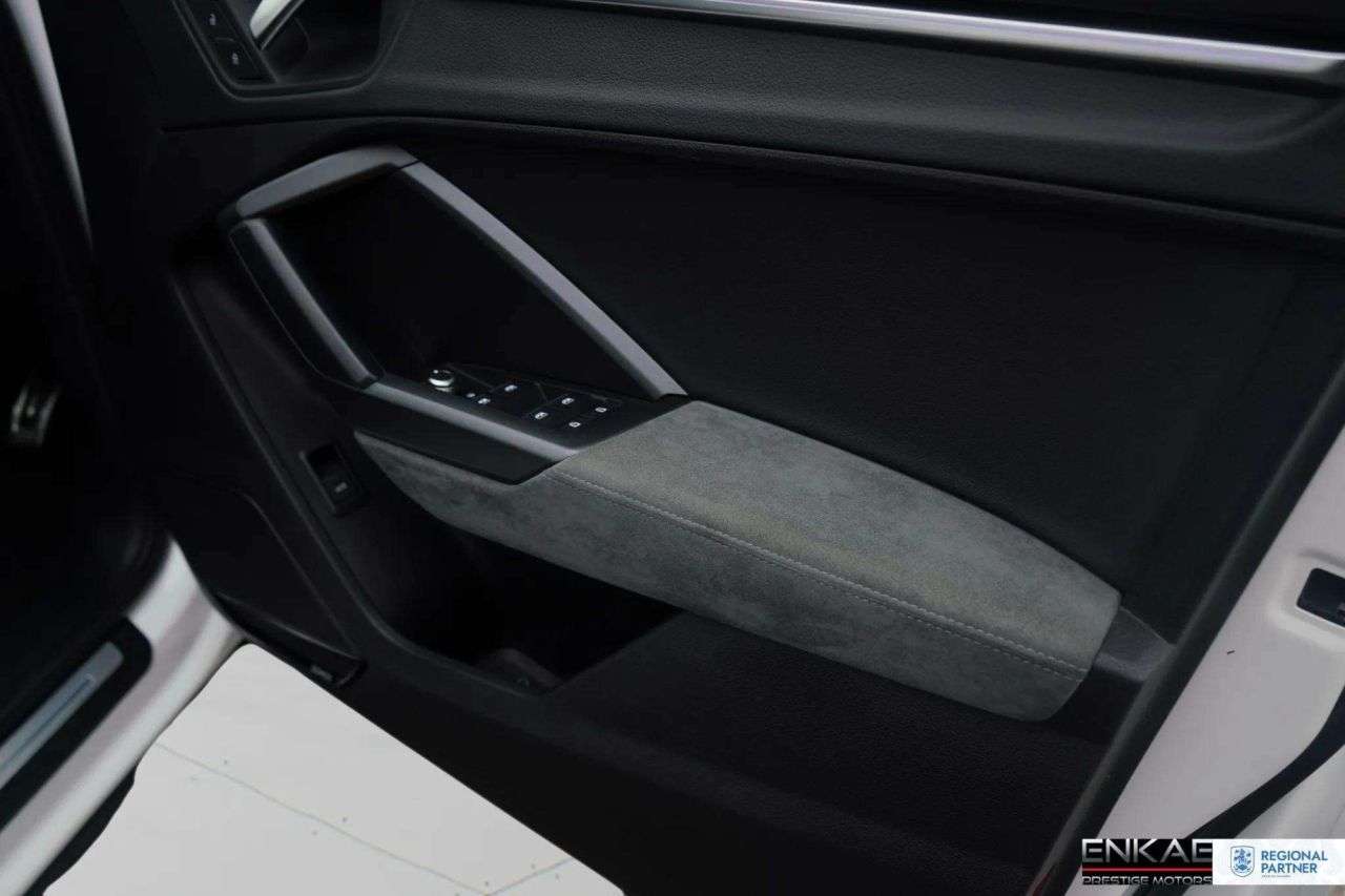 2021 AUDI Q3 2021 AUDI Q3