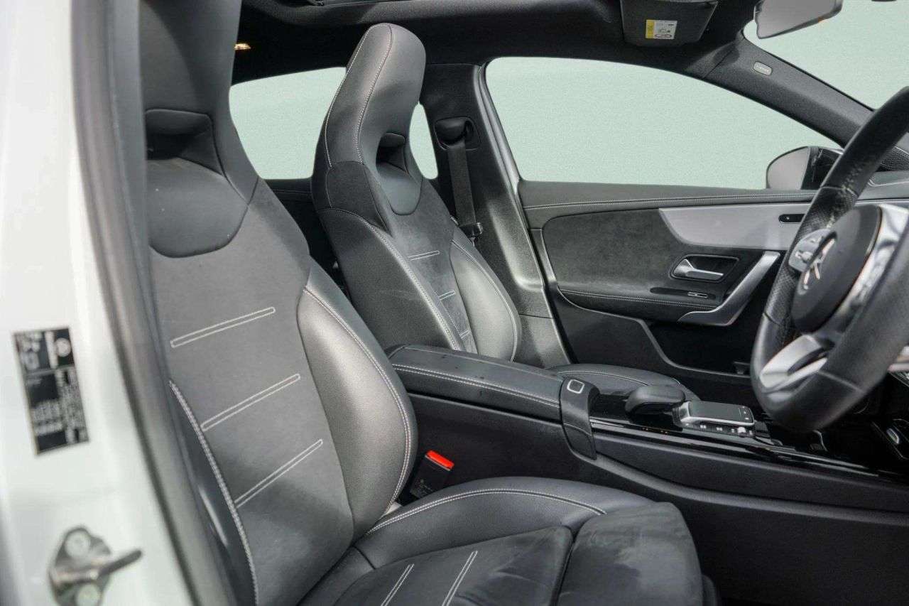 A 2022 MERCEDES-BENZ A-CLASS 1.3 A180 AMG Line Edition (Premium Plus) Hatchback 5dr Petrol 7G-DCT Euro 6 A 2022 MERCEDES-BENZ A-CLASS 1.3 A180 AMG Line Edition (Premium Plus) Hatchback 5dr Petrol 7G-DCT Euro 6