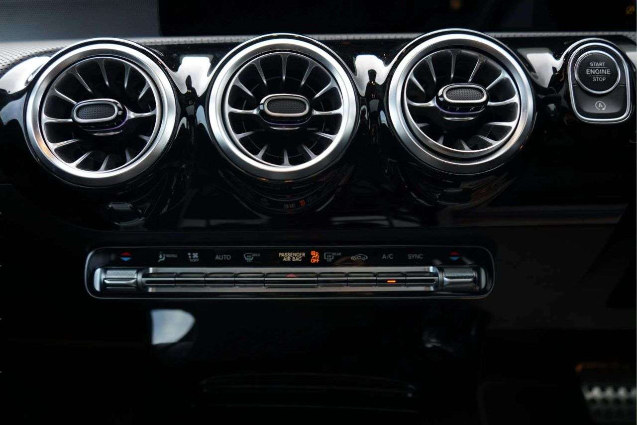 2022 MERCEDES-BENZ A-CLASS 2022 MERCEDES-BENZ A-CLASS